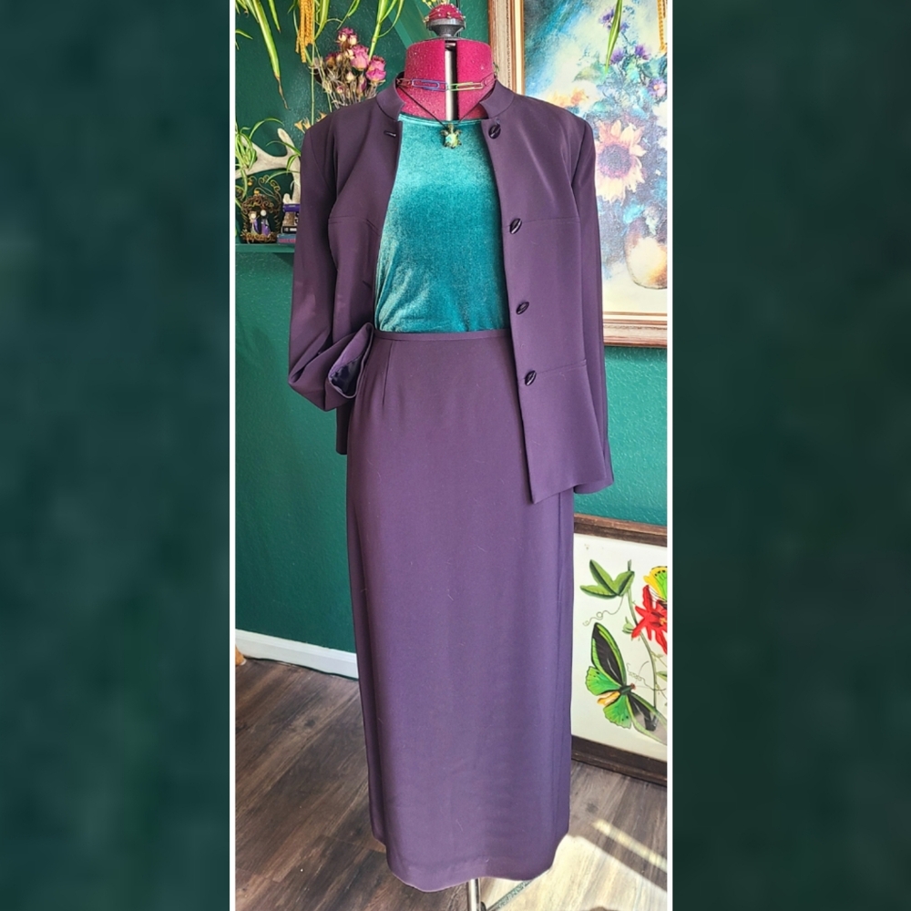 Kasper vintage petite purple 2 piece skirt and blazer